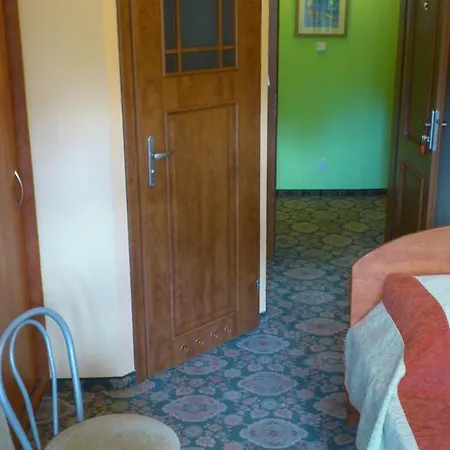 Perla 3* بوبيروفو