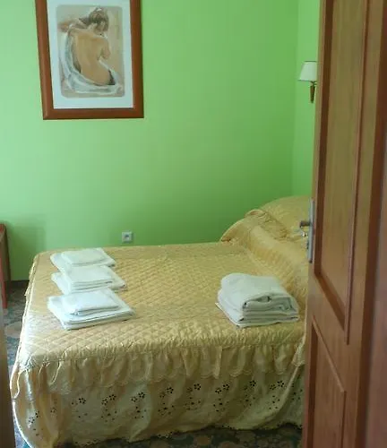 게스트하우스 Perla 3*