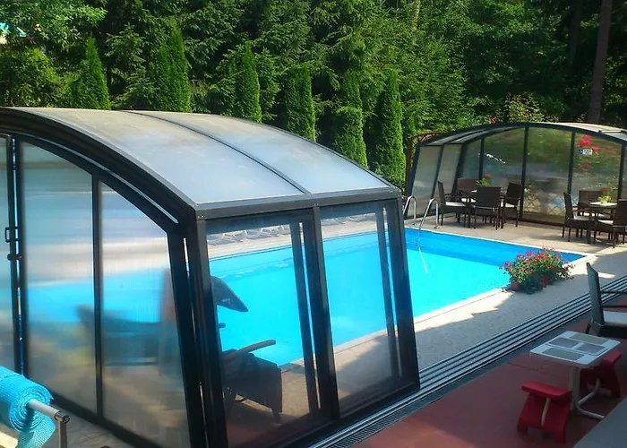 Perla 招待所 波别罗沃